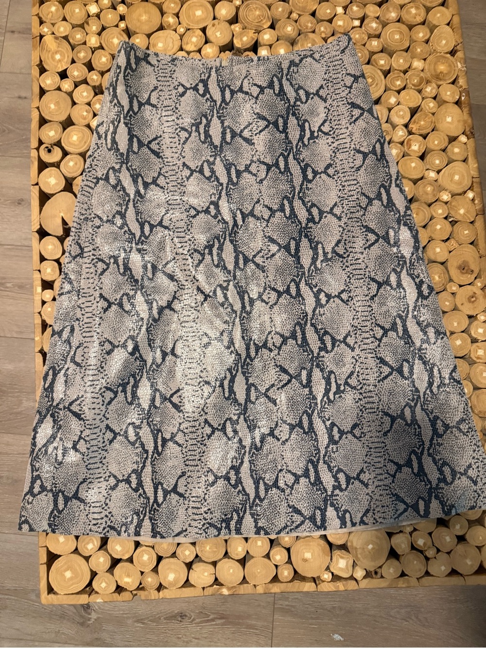 Leather Snake-Print A-Line Skirt in Gray and Black